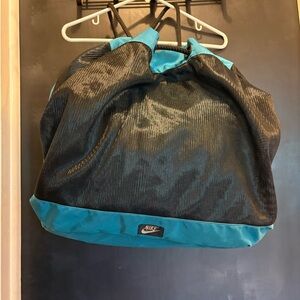 Nike 80’s Turquoise Rucksack Backpack RARE Vintage Nylon Drawstring Mesh Unisex